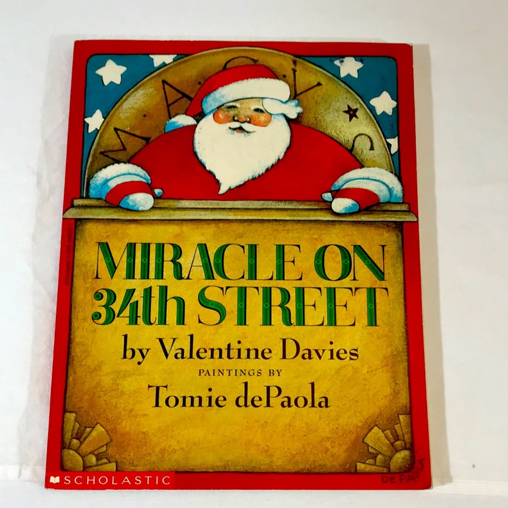 “Miracles on 34th Street”-Paper Back by: V. Davies - Picture 1 of 8